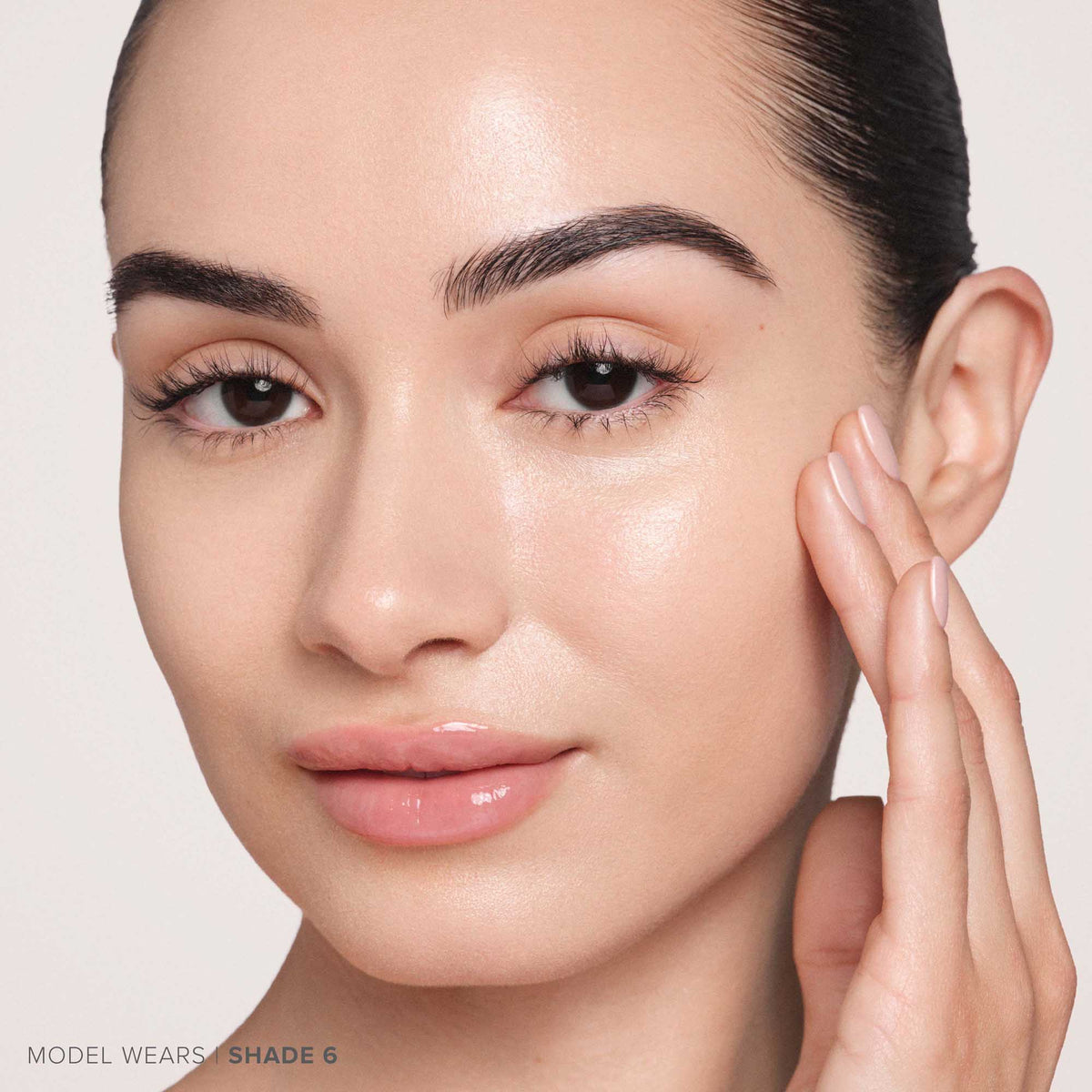 Anastasia Beverly Hills Beauty Balm Serum Boosted Skin Tint