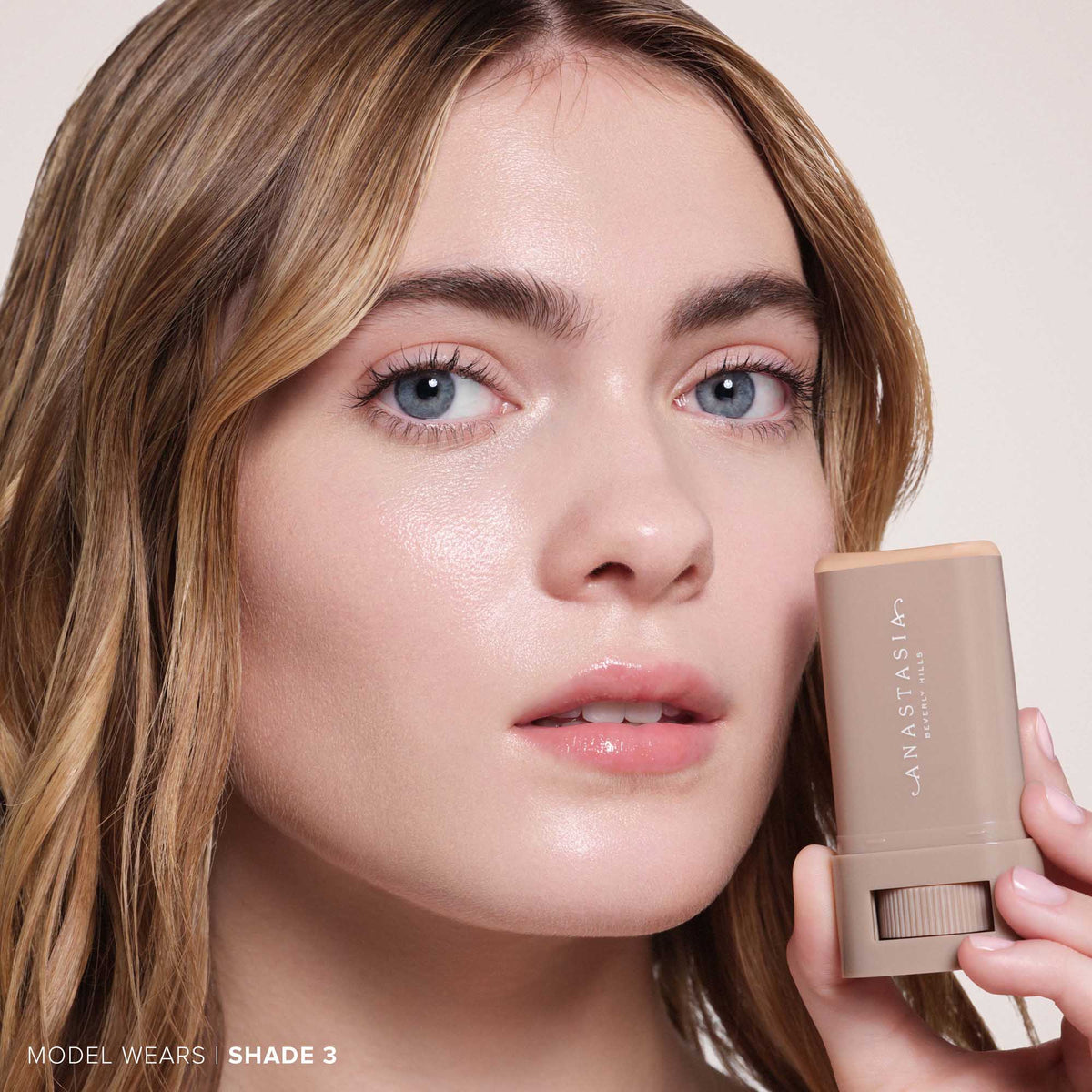 Anastasia Beverly Hills Beauty Balm Serum Boosted Skin Tint